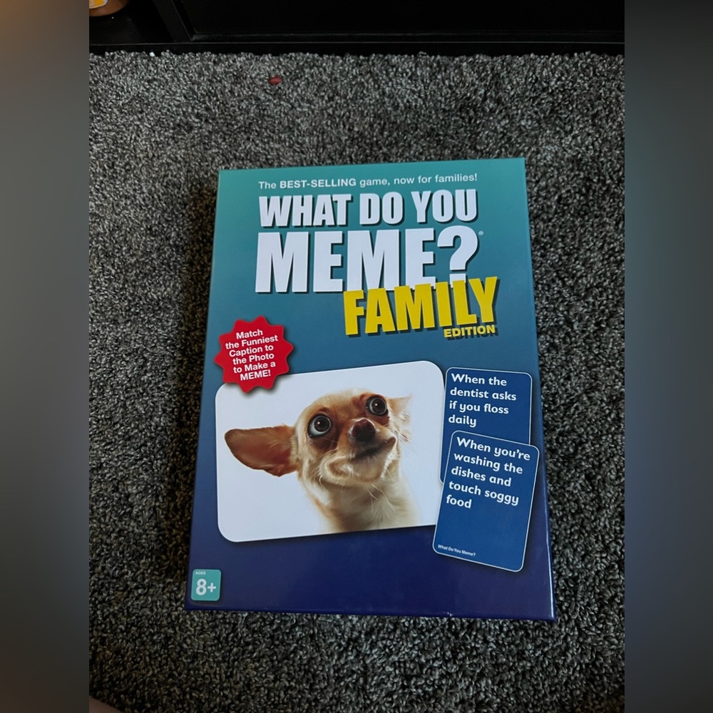 What do you meme? Family edition game